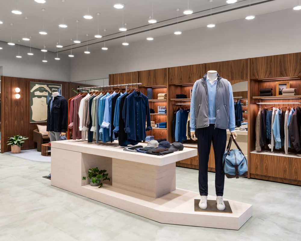 Premium Toronto Retail Millwork & Retail Display Fixtures in Toronto - Boreal Architectural